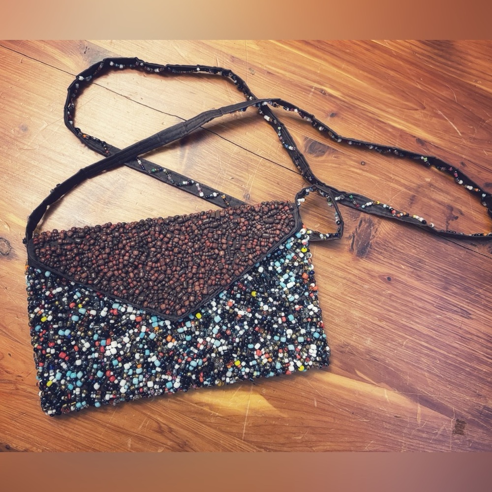 Heavily beaded Indonesian CLUTCH OR CROSSBODY BAG neutral Brazil beads!